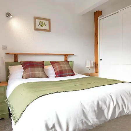 Ash Cottage- Uk45892